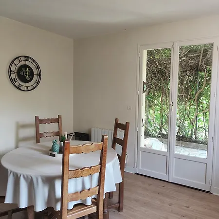 La Maison Aux Bougainvilliers * Saleilles